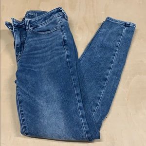 AE high rise jeans 🦅 👖